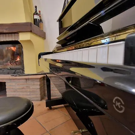 Garzole * كاستيلفرانكو إميليا