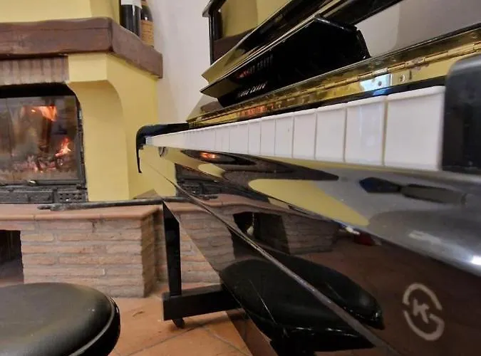 Garzole * Castelfranco Emilia